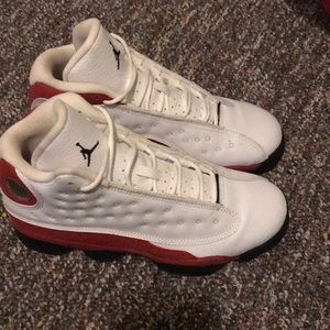 Jordan 13 retro  Og Chicago 2017 size 6 Youth